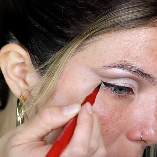 Marca la mirada Ésika