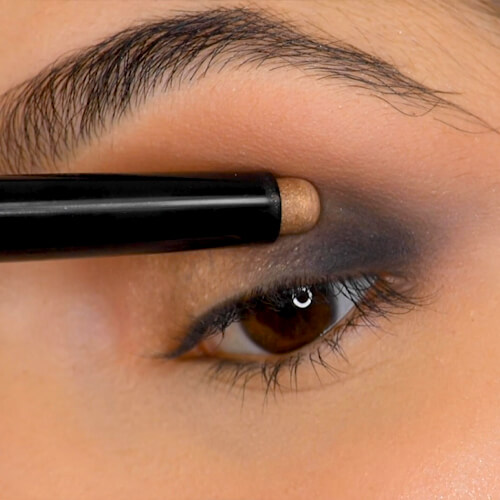 Maquillaje Leopardo Paso 4 ésika