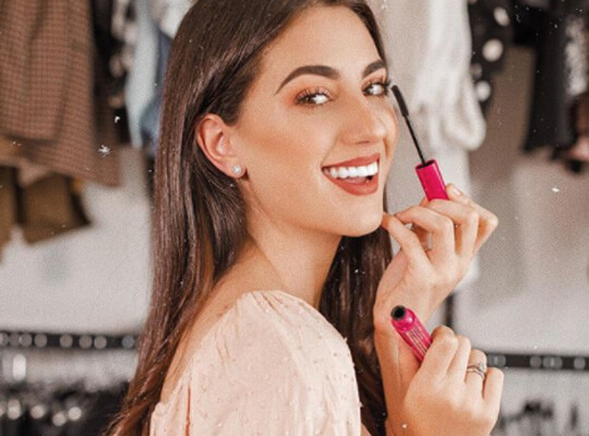 <p>¡El secreto de la mirada de Solange Casis! @solangecasis</p>
