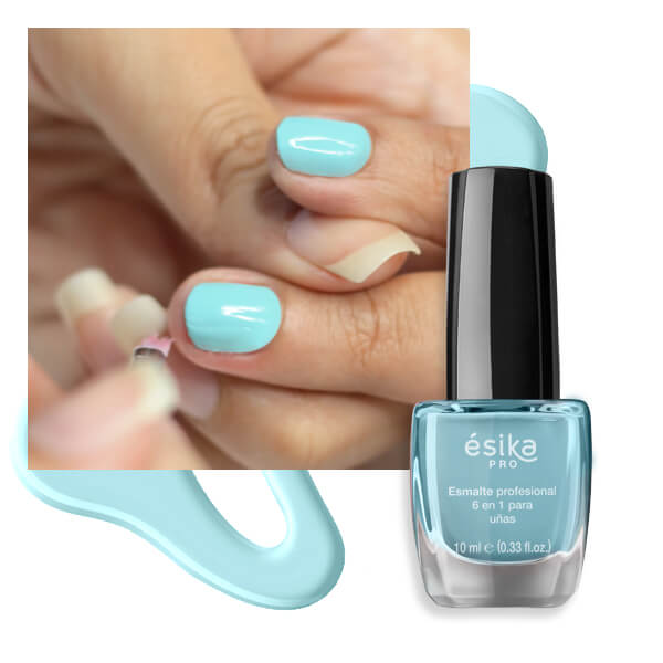 Decoración uñas navideñas divertidas paso uno esmatado aguamarina