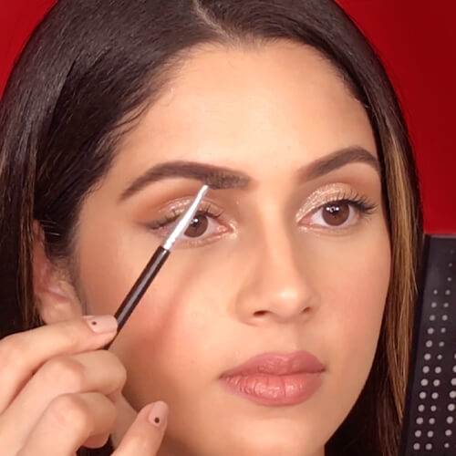 paso 03 cejas con sombras ésika