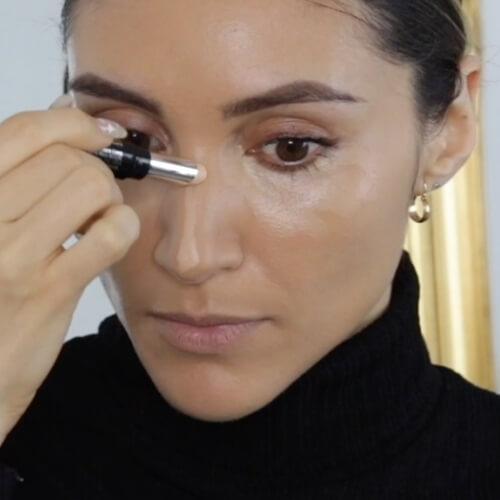 Aprende a aplicar las técnicas de Contouring y Strobing. - Ésika Aprende a aplicar las técnicas de Contouring y Strobing. - Ésika
